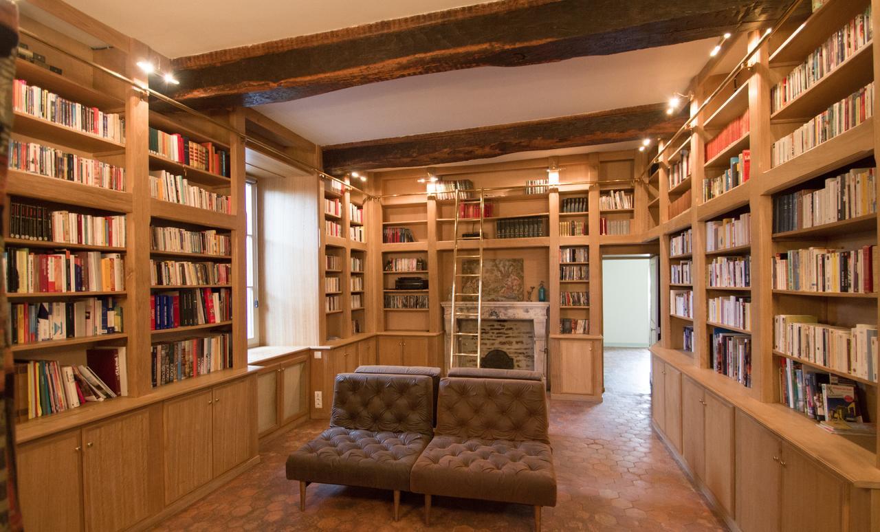 Le Prieure Hotell Noyers-sur-Serein Exteriör bild